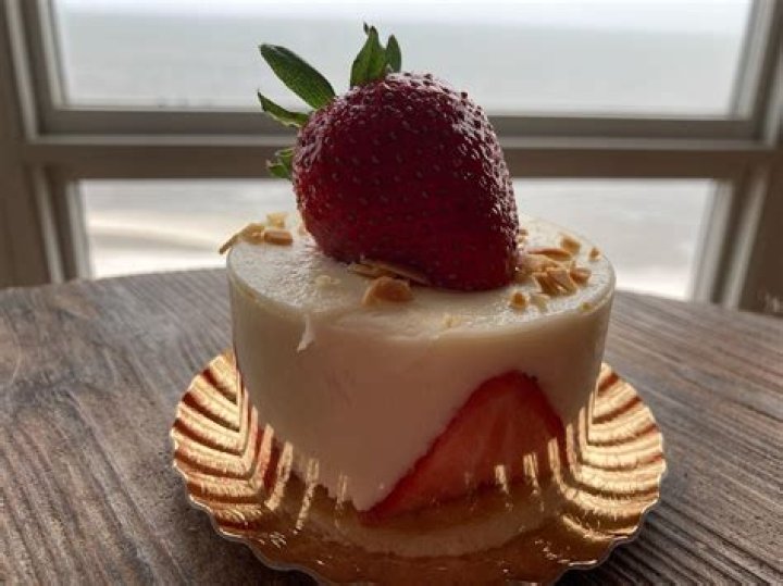 Fleur de Lis Gourmet Bakery: A Culinary Delight