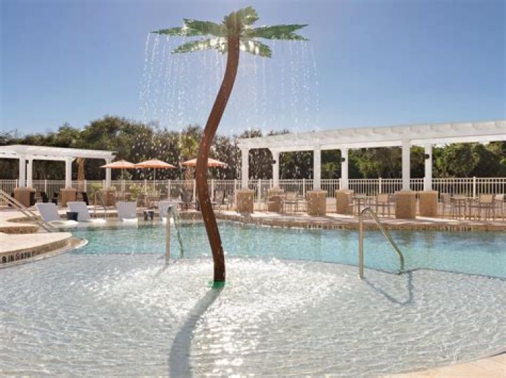 Holiday Inn Club Vacations Cape Canaveral Resort: A Premier Destination for Your Dream Getaway